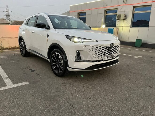 Changan CS 55 Plus 2025, 0 km - 1.5 l - Bakı