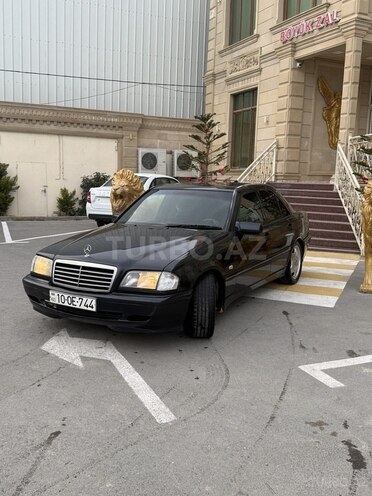 Mercedes C 240 1997, 357,000 km - 2.4 l - Bakı