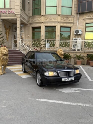 Mercedes C 240 1997, 357,000 km - 2.4 l - Bakı