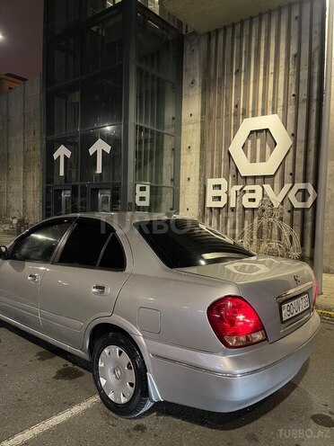 Nissan Sunny 2006, 325,000 km - 1.3 l - Bakı