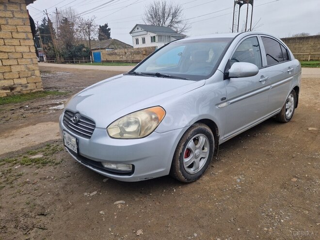 Hyundai Accent 2006, 299,000 km - 1.6 l - Masallı