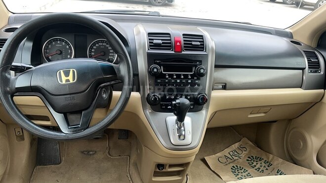 Honda CR-V-6