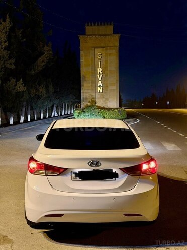 Hyundai Elantra 2011, 269,000 km - 1.6 l - Şirvan