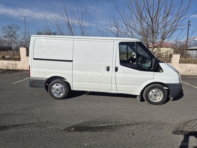 Ford Transit 2008, 186,000 km - 2.2 l - Qəbələ