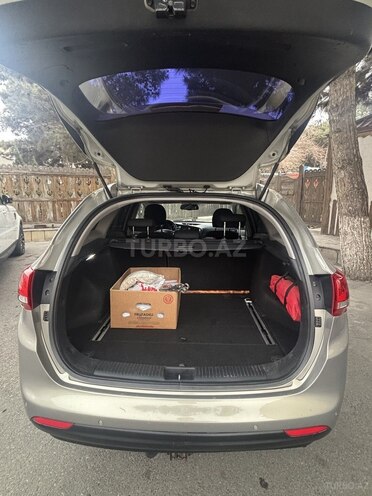 Kia Ceed 2015, 209,000 km - 1.6 l - Bakı