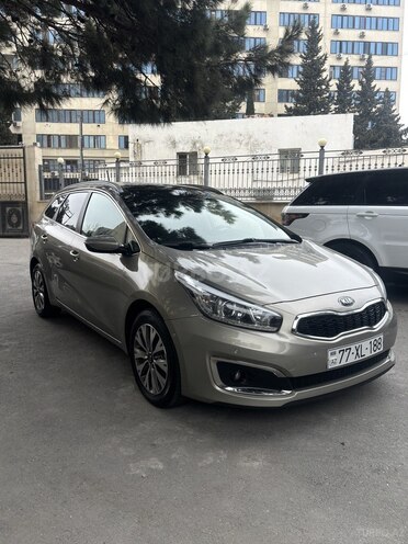Kia Ceed 2015, 209,000 km - 1.6 l - Bakı