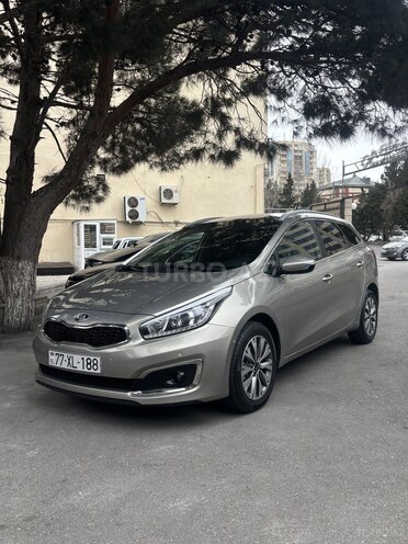 Kia Ceed 2015, 209,000 km - 1.6 l - Bakı