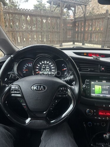 Kia Ceed 2015, 209,000 km - 1.6 l - Bakı