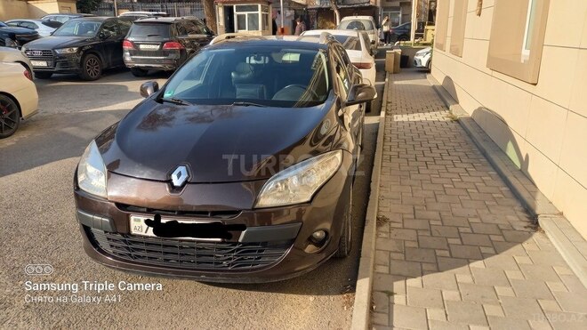 Renault Megane-8