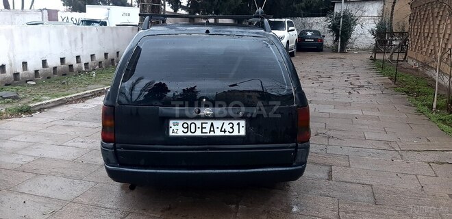 Opel Astra 1997, 198,000 km - 1.8 l - Bakı