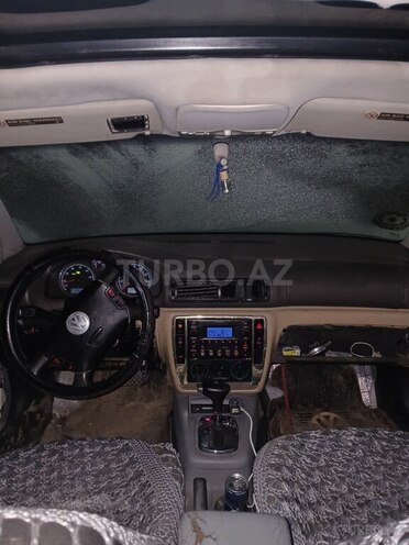Volkswagen Passat 2001, 287,885 km - 1.8 l - Qusar