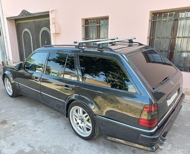 Mercedes E 250 1995, 591,520 km - 2.5 l - Gəncə