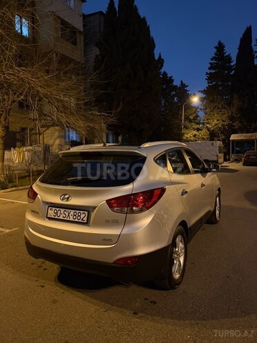 Hyundai ix35 2013, 81,000 km - 2.0 л - Bakı