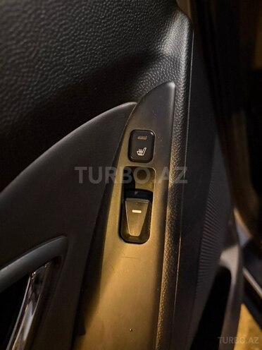 Hyundai ix35 2013, 81,000 km - 2.0 л - Bakı