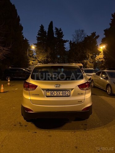 Hyundai ix35 2013, 81,000 km - 2.0 л - Bakı