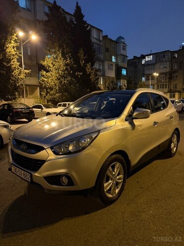 Hyundai ix35 2013, 81,000 km - 2.0 л - Bakı
