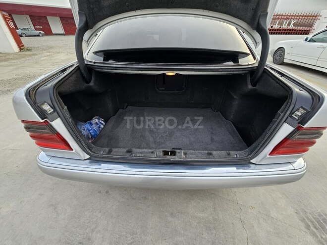 Mercedes E 240 1998, 286,500 km - 2.4 l - Sabirabad