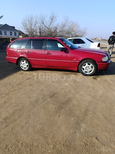 Mercedes C 220 1997, 89,000 km - 2.2 л - Salyan