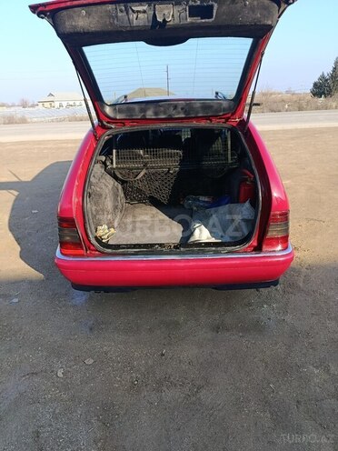 Mercedes C 220 1997, 89,000 km - 2.2 л - Salyan