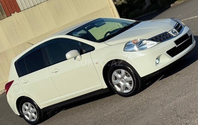 Nissan Tiida 2011, 70,953 km - 1.5 l - Bakı