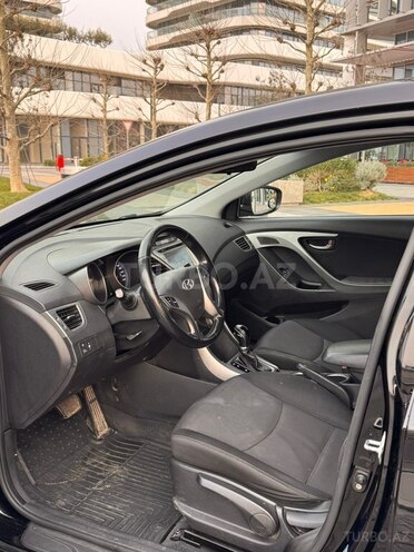 Hyundai Elantra 2015, 164,000 km - 1.6 l - Bakı