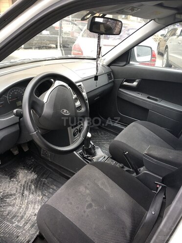 LADA (VAZ) Priora-9
