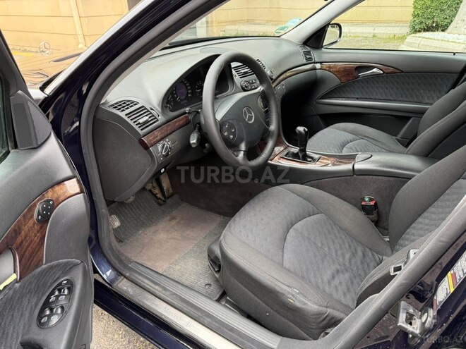 Mercedes E 200 2005, 337,000 km - 1.8 l - Bakı