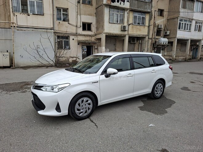 Toyota Corolla Fielder 2019, 192,000 km - 1.5 л - Bakı
