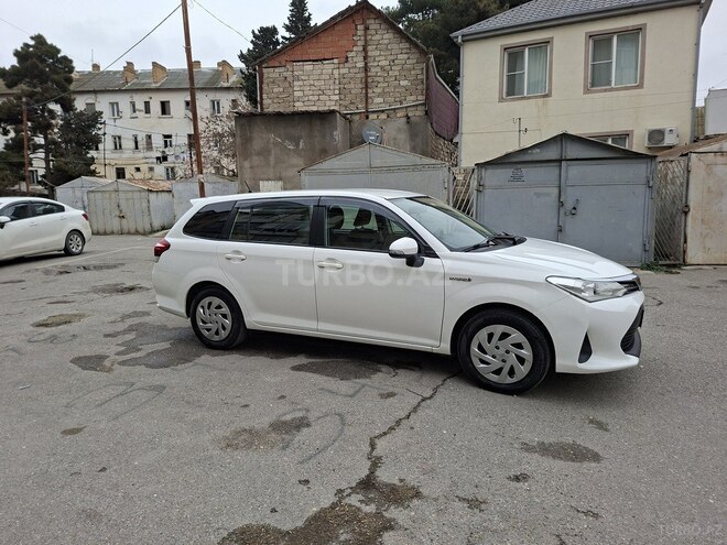 Toyota Corolla Fielder 2019, 192,000 km - 1.5 л - Bakı