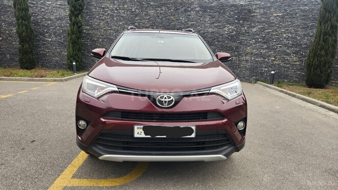 Toyota RAV4-1