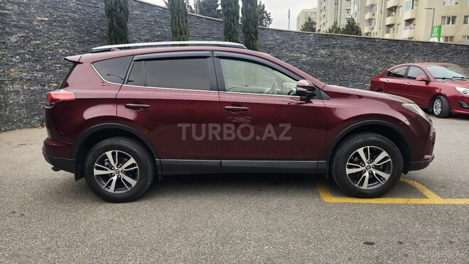 Toyota RAV4-2