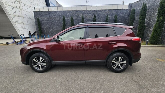 Toyota RAV4-3