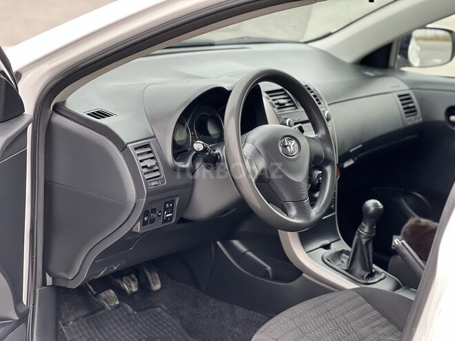 Toyota Corolla 2007, 300,000 km - 1.4 l - Bakı