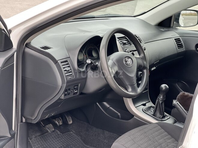 Toyota Corolla 2007, 300,000 km - 1.4 l - Bakı