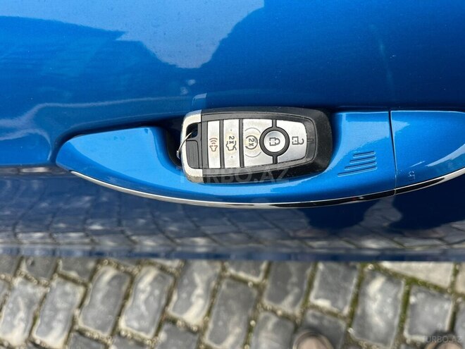 Ford Fusion (North America) 2020, 120,000 km - 2.0 л - Bakı