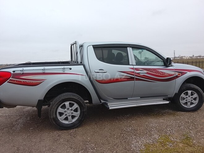 Mitsubishi L200 2008, 234,925 km - 2.5 л - Bakı