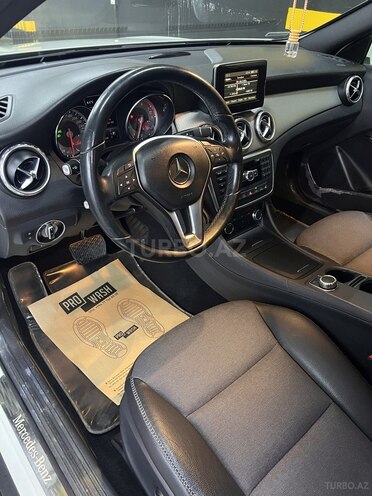 Mercedes GLA 200 2014, 200,000 km - 1.6 l - Bakı