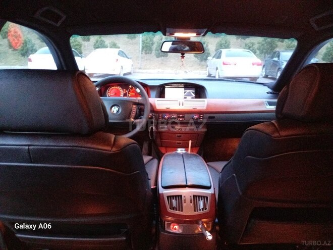 BMW 730 2006, 270,000 km - 3.0 л - Bakı