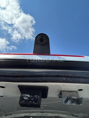 Ford Transit-11