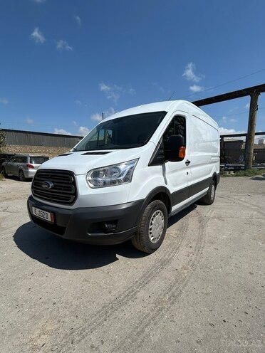 Ford Transit-1