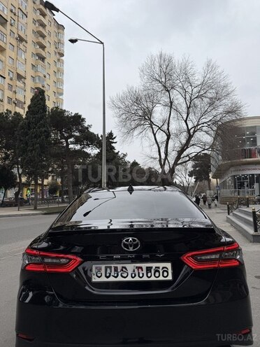 Toyota Camry 2018, 185,000 km - 2.5 л - Bakı