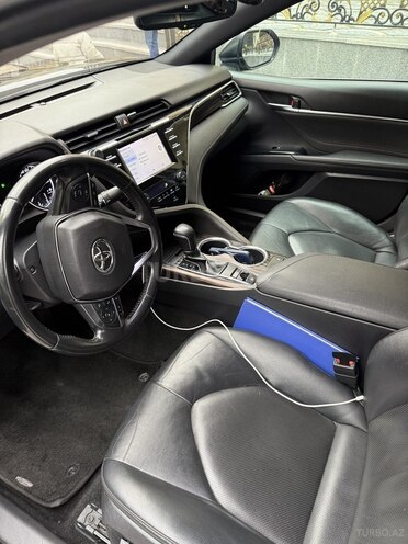 Toyota Camry 2018, 185,000 km - 2.5 л - Bakı