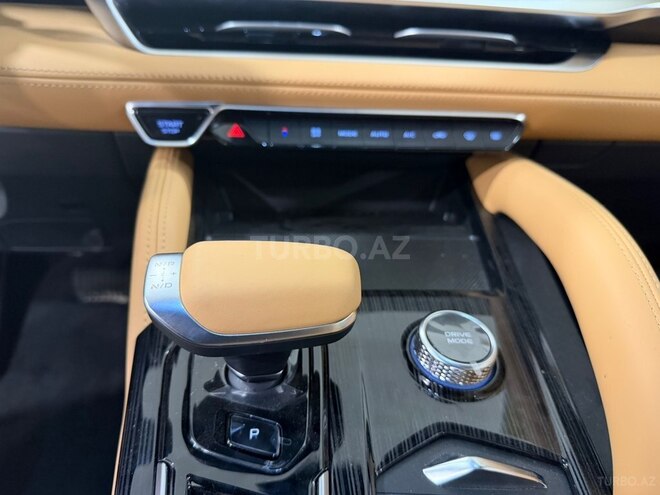 Geely Monjaro-12