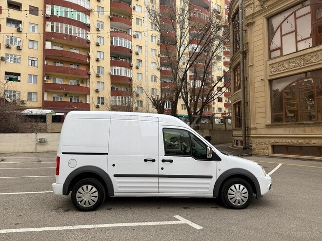 Ford Transit Connect-21