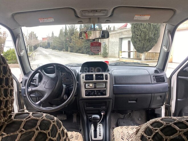 Mitsubishi Pajero io 1999, 172,000 km - 1.8 л - Bakı