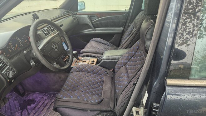 Mercedes E 220 1999, 531,478 km - 2.2 л - Sabirabad