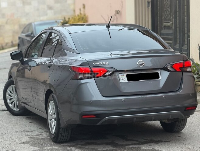 Nissan Sunny 2021, 165,000 km - 1.6 л - Bakı
