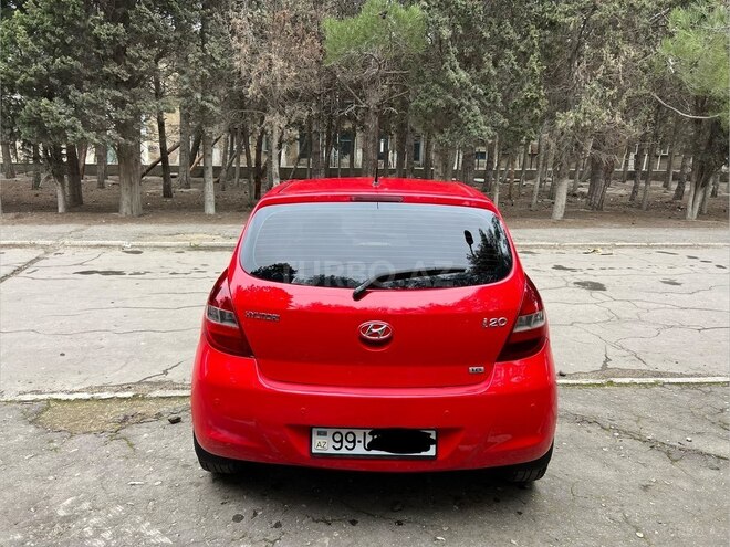 Hyundai i20-15