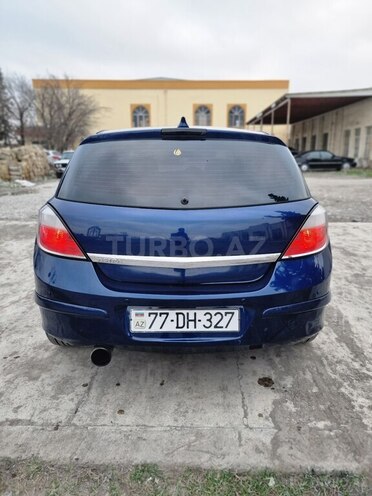 Opel Astra 2005, 300,067 km - 1.4 l - Ucar