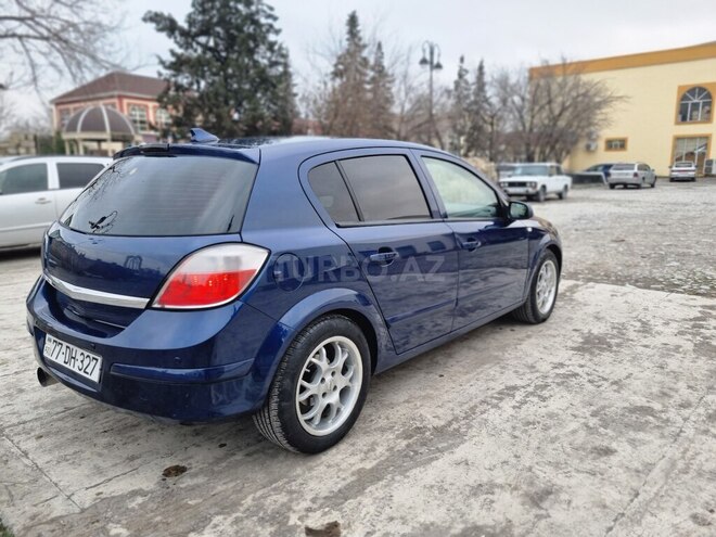 Opel Astra 2005, 300,067 km - 1.4 l - Ucar